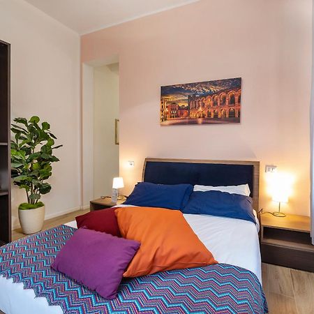 Italianflat - Rentroom Old Town - 200Mt To Arena Vérone Extérieur photo