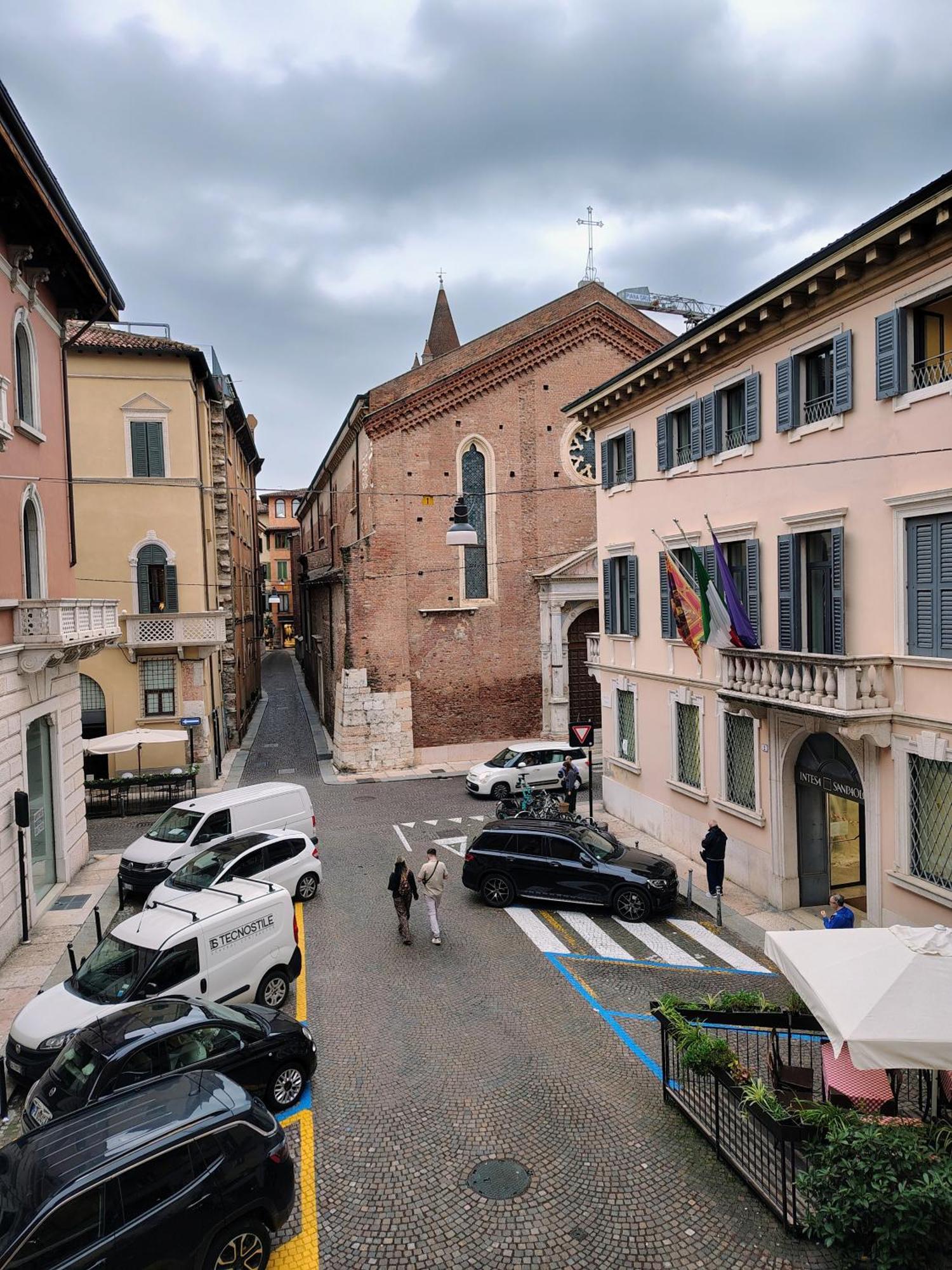Italianflat - Rentroom Old Town - 200Mt To Arena Vérone Extérieur photo