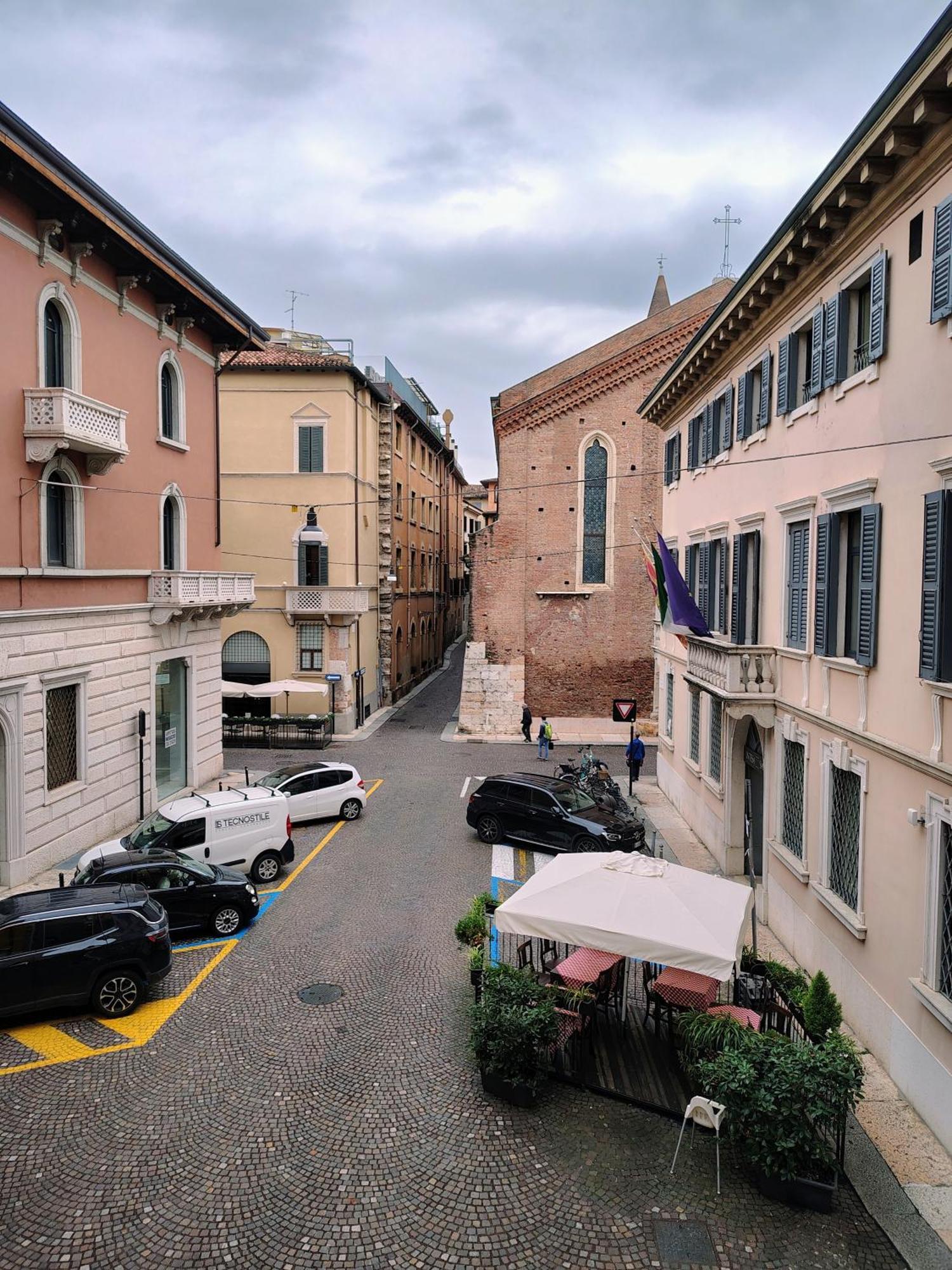 Italianflat - Rentroom Old Town - 200Mt To Arena Vérone Extérieur photo
